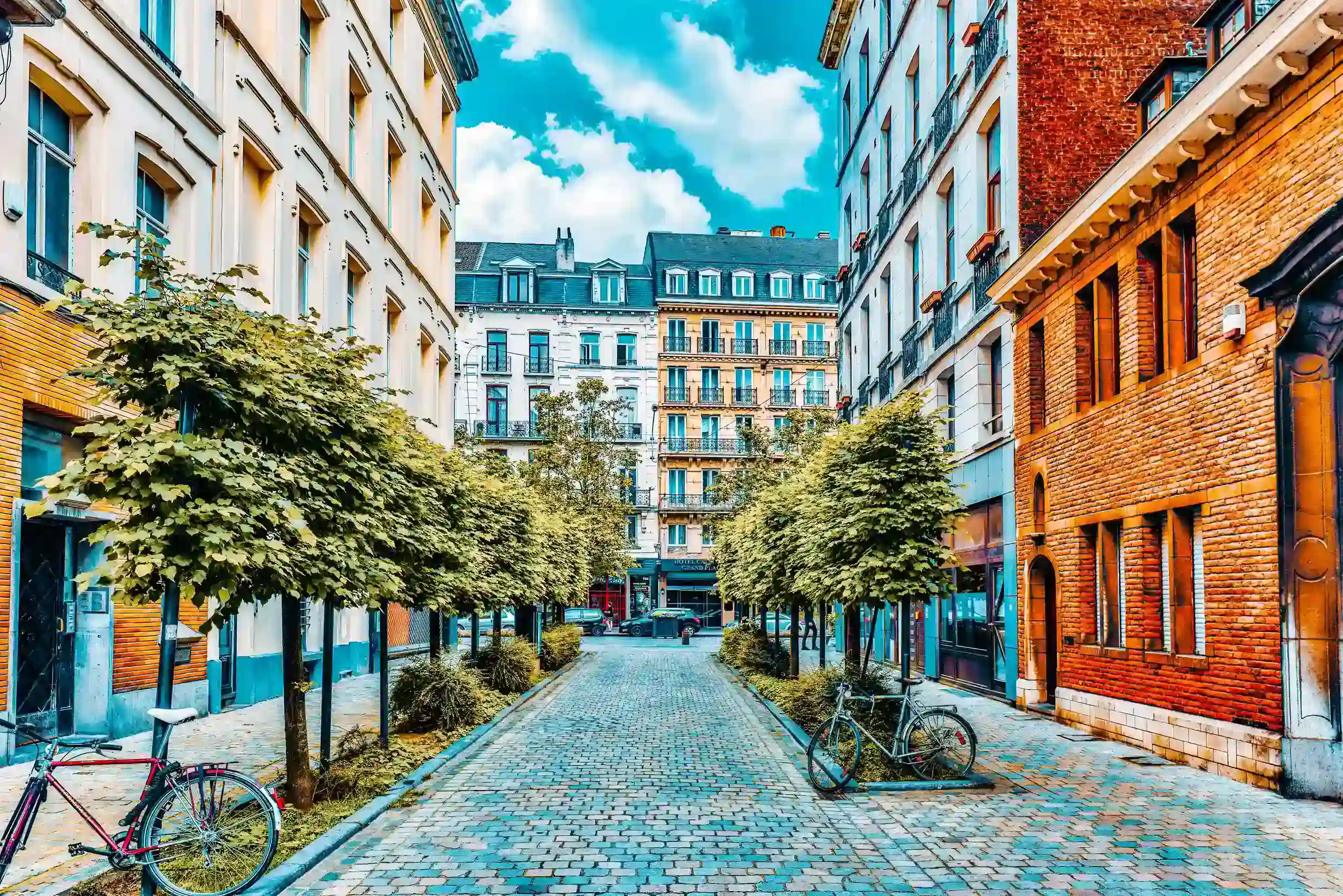 Visiter le quartier à différents moments de la journée